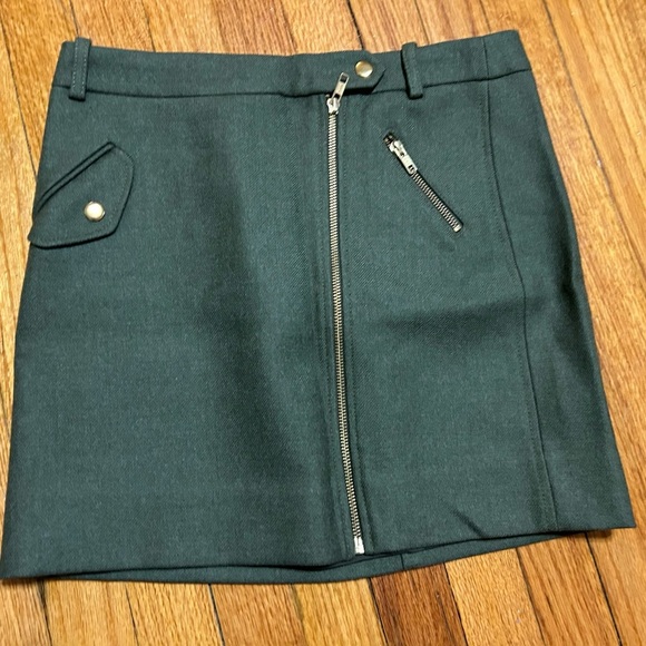 J.CREW Women's Motorcycle-Style Wool Mini Lined Skirt Loden Green Sz 2 NWT - Picture 3 of 10